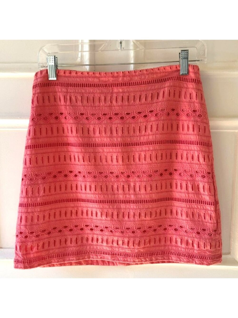 Gap Size 2 Coral Pink Eyelet Embroidered Mini Skirt Cotton Lined